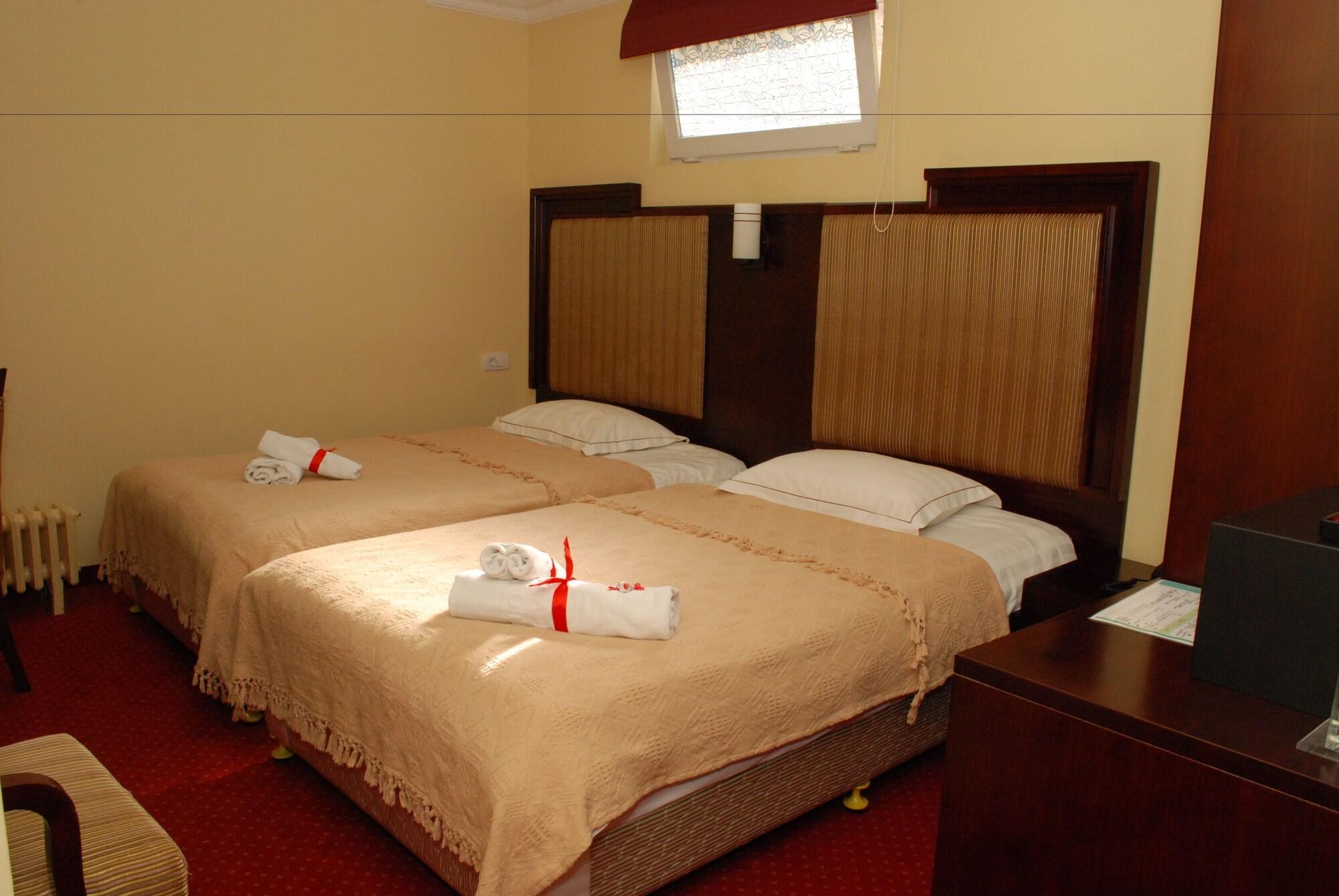 Garni Hotel Planeta Inn Novi Sad Exterior photo